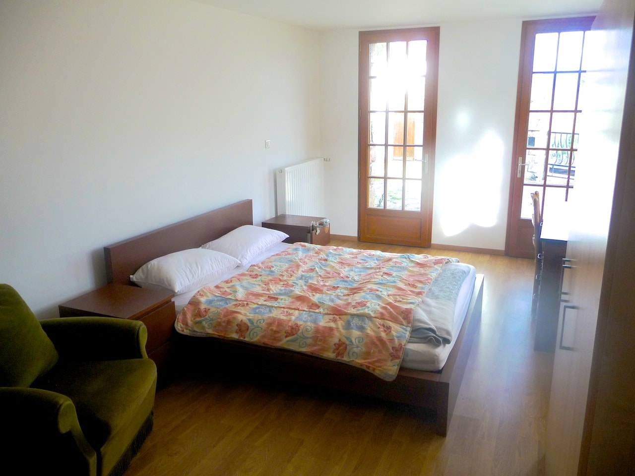 King-sized Bedroom